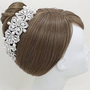 COPY - Bridal head hair pin pearls comb silver je…